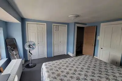 Image de 9 min walk to the GrandView Park!