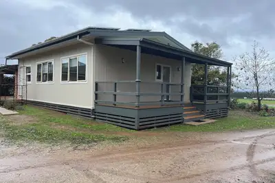 Image de Breathe Deep. Wander Freely. Stay on the Farm