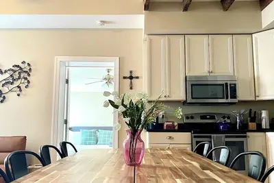 Image de Station House East: Upscale Loft in the Historic District Cambridge, Md