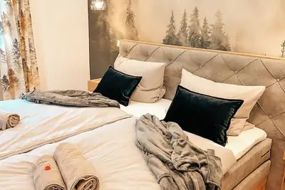 Image de Waldklang Suite, incl. whirlpool and wellness area, sauna