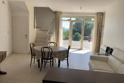 Image de Gite à la campagne, entièrement rénové, à 30 mn de Lyon, près de l'Arbresle