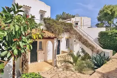 Image de Villa Sofaris apartment with pool first row to marina and sea line.