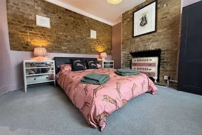 Image de Live Like a Local Battersea Park