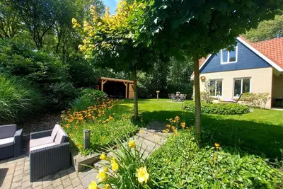 Image de 6-Person Luxe Villa