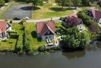 Image de 6-Person Wellness Villa