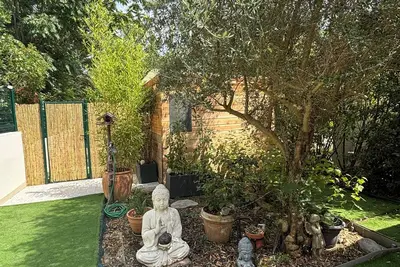 Image de Un coin tranquille à 5mn d’Uzes avec jacuzzi piscine, randonnée, vélos …