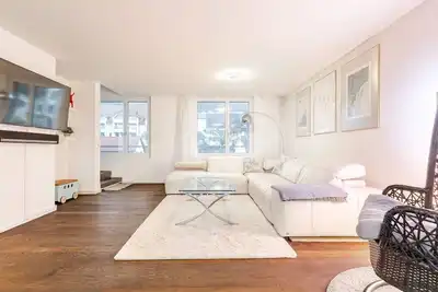 Image de Luxury Family Home near Zurich and Zug - Sunset Balcony - Free Secure Parking