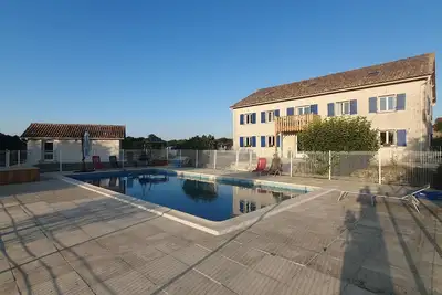 Image de Au calme à la campagne entre vignes et forêt! - 14 personnes
