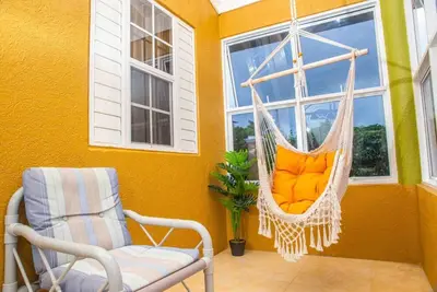 Image de Drax Hall~ Pool~Gym~ Gated~Tennis ~KidsPlygrnd#304