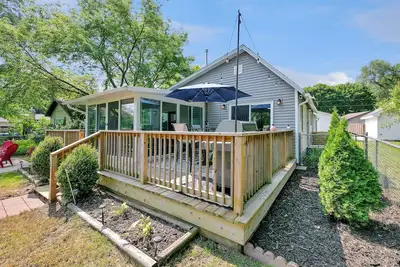 Image de Bella Vista Lake House – A Peaceful Waterfront Retreat on Scenic Heaton Lake