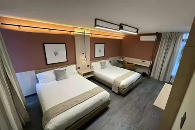 Image de Exclusive 409 - Room 1