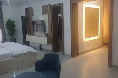 Image de We offer luxury Airbnb Apartments in Life camp Abuja Nigeria for your comfort.
