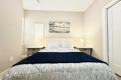 Image de New Cozy Spacious 4br House!