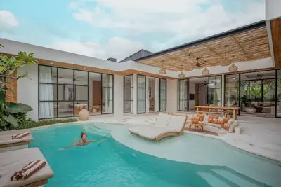 Image de Casa Felice: A Secluded 4-Bed Oasis in Ubud, with Pool, Spa & Designer Interiors