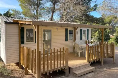 Image de Mobil-home avec Terrasse à Lézignan-Corbières, 6 personnes