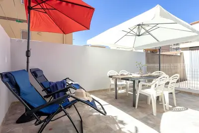 Image de Bel appartement pour 5 personnes avec climatisation, Tv et terrasse