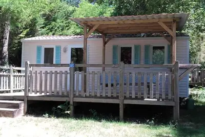Image de Mobil home cosy avec terrasse et cuisine équipée