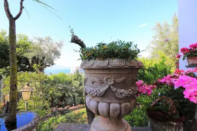 Image de La casetta di Emma in Sorrento's hillside