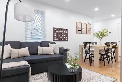 Image de 4br3b 14g Walk to Harvard Mit Bu and Outdoor