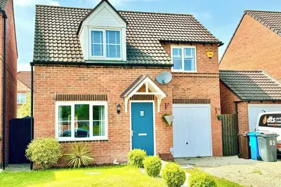 Image de Stylish 3br Home w/ Garden and Parking in Sheffield