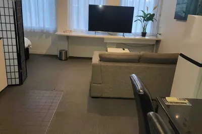 Image de City Central  &  Close to Crown Casino Entertainment complex