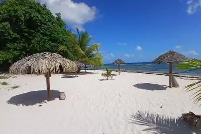 Image de St Francois Votre Ti Bonheur Le Paradis Sans Compromis Piscine Et Plage A 100m