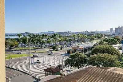 Image de Bridge View | 250m from the Public Market #Ca81