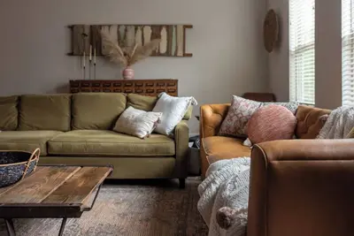 Image de 15mi to Fifa l Walkable l Gym l Garage l Firepit l Near Heights & Downtown!