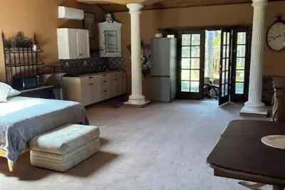 Image de Grand Studio with exclusive resort amenities.