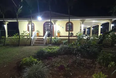 Image de Newly Remodeled Villa Las Flores, 13 guests, 5 Rooms, 4 full bathrooms, Ac