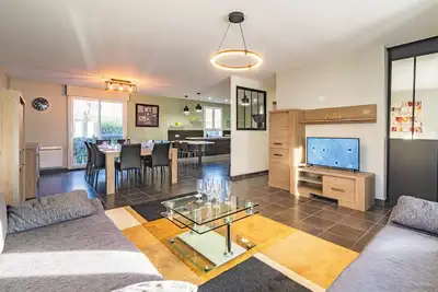 Image de Santa Monica, maison individuelle, 6 chambres, Parking privé.