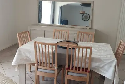 Image de Appartement agréable et calme avec balcon