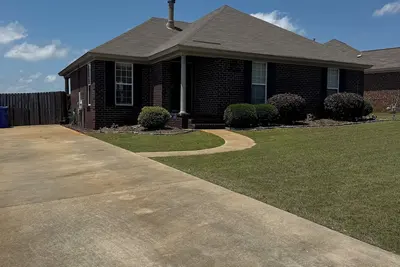 Image de Southern Charm Home