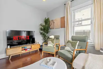 Image de 3br2bath Lux Home in Somerville