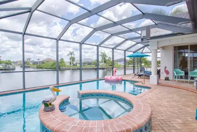 Image de Beautiful Pool Home with Gulf access