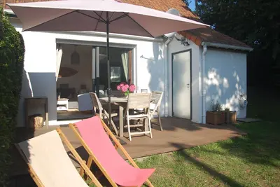 Image de Maison Jardin 2 chambres au calme à 2 pas du centre et plage.