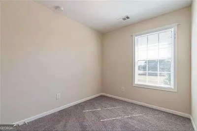 Image de Welcoming townhome with Ac in charming Tucker