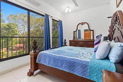 Image de Villa Toucan 2br 2Bath Kitchen at surfers paradise, Playa Negra