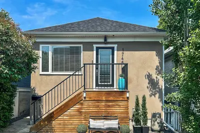 Image de Charming Marda Loop Flathouse in Calgary - Pets welcome!