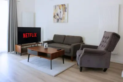 Image de Elegant Home | Parking | Wi-Fi | Near O2 Academy!