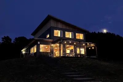 Image de Amazing Views, Peaceful Nature, Close to I25, entire home on Land with Hot Tub,