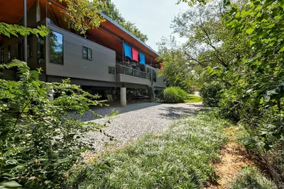 Image de Elevated Stay at White Owl Creek