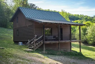 Image de Eagle's Nest Cabin - Cozy Lodging at Horseshoe Canyon Ranch