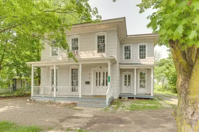 Image de 8 Mi to Keuka Lake: Walkable Apartment in Bath