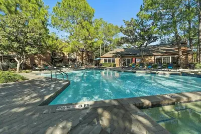 Image de Landing | Modern 2bd, Pool, Courtyard