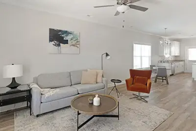 Image de Landing | Spectacular 2bd, Pool, Clubhouse