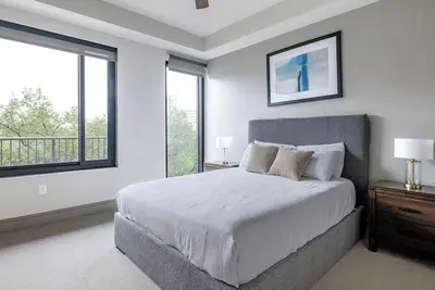 Image de Landing | Stunning 2bd, Tennis Court, Gym