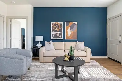 Image de Landing | Modern 3bd, Pool, Gym