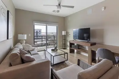 Image de Landing | Amazing 2bd, Yoga Studio, Clubhouse