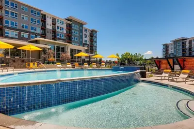 Image de Landing | Chic 2bd, Clubhouse, Gym